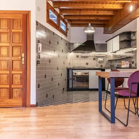Historic And 3 Bedrooms - Centre Appartement *